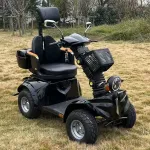 Elektrický skútr, Elektrická tříkolka Elektrická čtyřkolka pro důchodce i zdravotně postižené | otočná sedačka | maximální stabilita, elektrická čtyřkolka pro seniory, elektrická čtyřkolka pro důchodce, elektrická čtyřkolka zdravotně postižení, elektrická čtyřkolka otočná sedačka. dlouhý dojezd, silný motor, do terénu, pro seniory