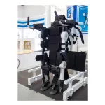 Elektrické koloběžky, elektrické tříkolky Elektrické nohy exoskelet pro imitaci chůzí ochrnuté osoby, mrtvíce, porucha chůze. Elektrické koloběžky, elektrické tříkolky