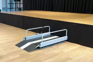 Elektrické koloběžky, elektrické tříkolky Bezbariérová plošina pro vozíčkáře – mobilní i pevné řešení Elektrické koloběžky, elektrické tříkolky