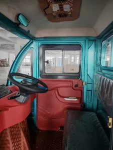 Elektrické koloběžky, elektrické tříkolky Elektrická tříkolka cargo s kabinou 2000W 72V (65Ah / 72Ah) – pracovní mini pickup Elektrické koloběžky, elektrické tříkolky Elektrické koloběžky, elektrické tříkolky Elektrická tříkolka cargo s kabinou 2000W 72V (65Ah / 72Ah) – pracovní mini pickup Elektrické koloběžky, elektrické tříkolky