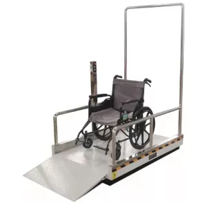 Jak získat příspěvek na bezbariérovou plošinu od Úřadu práce