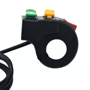 Elektrické koloběžky, elektrické tříkolky Přepínač světel, blinkrů a klaksonu na elektrický skútr, přepínač světel elektrický skútr, přepínač blinkrů elektro skútr, ovladač klaksonu elektrický skútr, multifunkční přepínač elektro skútr, ovladač světel blinkrů klaksonu, náhradní díly elektric Elektrické koloběžky, elektrické tříkolky