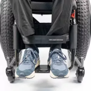 Elektrické koloběžky, elektrické tříkolky Nožní fixační pás pro invalidní vozíky s kapsami. Lýtkový opěrný popruh 45 cm zvyšuje stabilitu, bezpečí a komfort při sezení. Elektrické koloběžky, elektrické tříkolky Elektrické koloběžky, elektrické tříkolky Nožní fixační pás pro invalidní vozíky s kapsami. Lýtkový opěrný popruh 45 cm zvyšuje stabilitu, bezpečí a komfort při sezení. Elektrické koloběžky, elektrické tříkolky